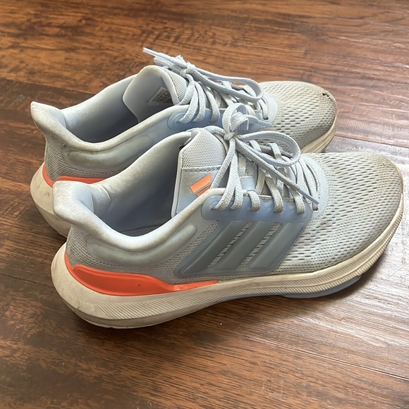 adidas running shoes - Picture 2 of 7